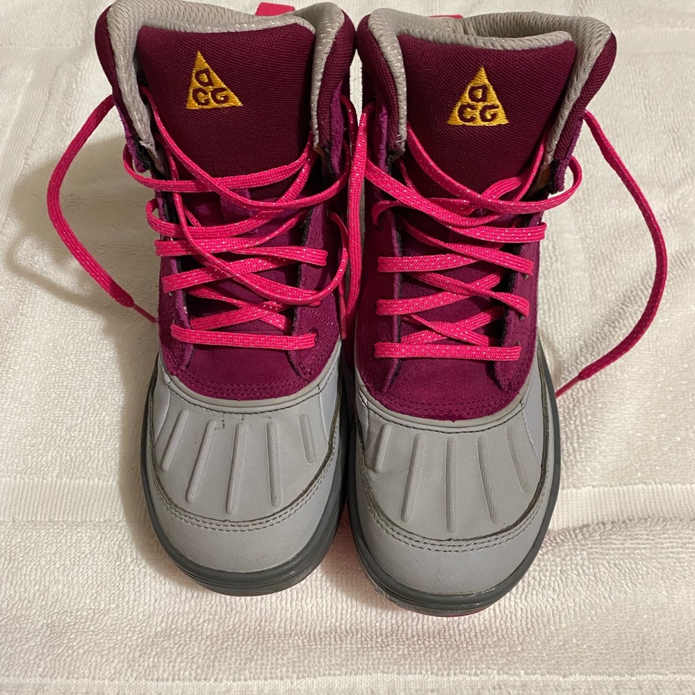 Nike ACG youth 3.5 boots
